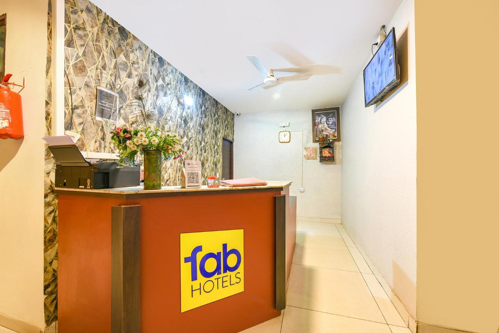 Fabhotel Green Valley Chandīgarh エクステリア 写真